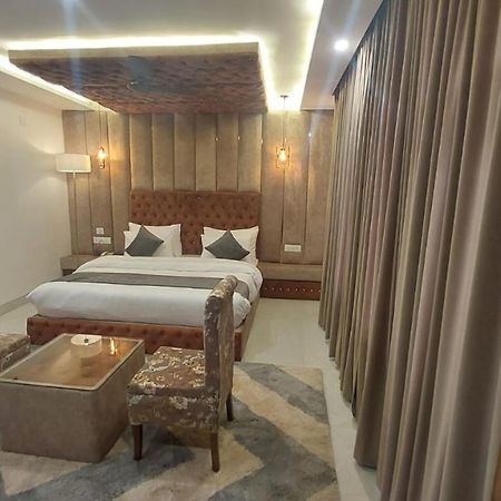 Hotel Sunshine Dharamshala Esterno foto
