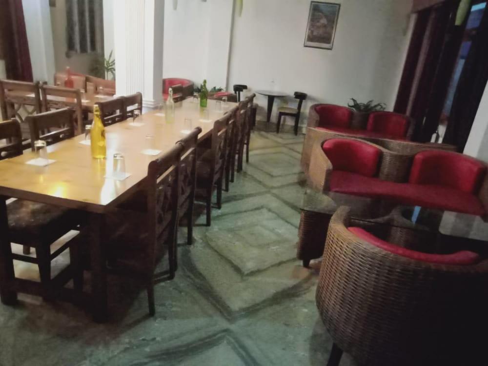 Hotel Sunshine Dharamshala Esterno foto